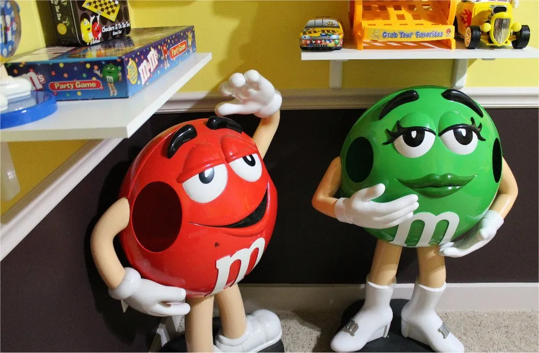 Sweet Escape's M&M Room